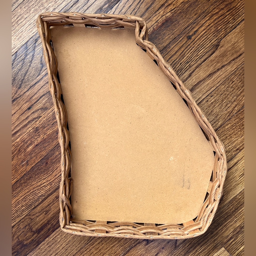 Rattan tray Georgia shaped decor woven wicker